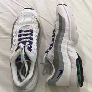 Nike Grape AirMax